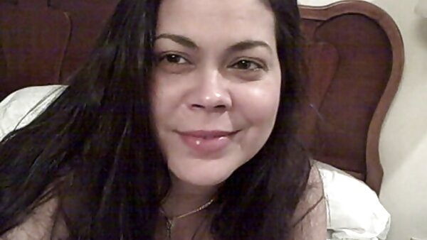 Зависниците од дилдо, русокосите курви, навистина тешко ги заебаваат своите газови