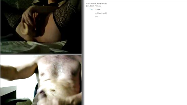 Шармантната секси црна глава Ангел Аморе е професионален во давање пикање и мине